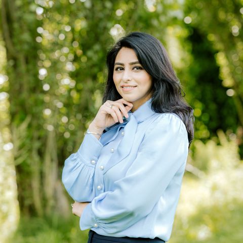 Mahnaz Issa